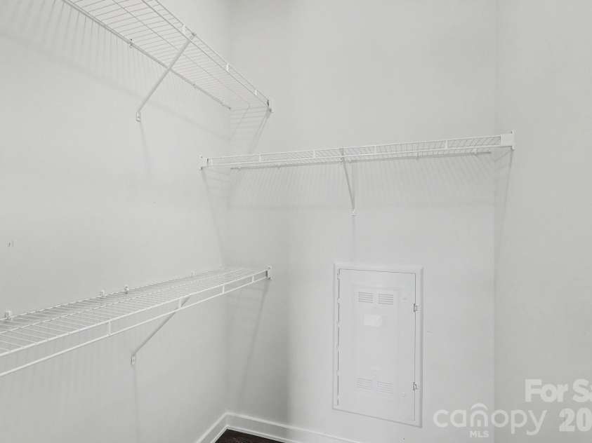 3630 N Davidson Street, Charlotte, NC 28205.  MLS# CAR4392003, YatesRealty ID 29532. 