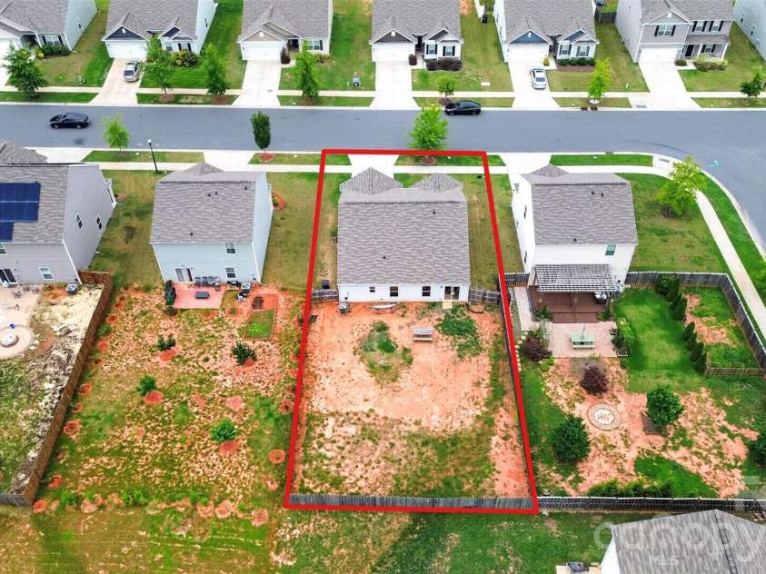 1120 Culver Spring Way, Charlotte, NC 28215.  MLS# CAR4392305, YatesRealty ID 29533. 