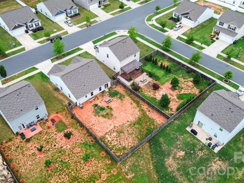 1120 Culver Spring Way, Charlotte, NC 28215.  MLS# CAR4392305, YatesRealty ID 29533. 