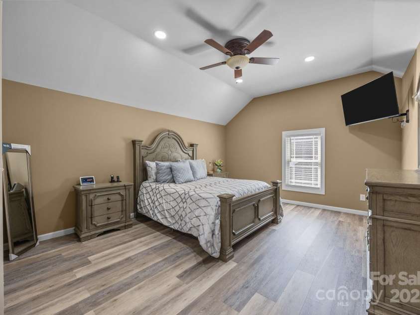 3211 Keady Mill Loop, Kannapolis, NC 28081.  MLS# CAR4278889, YatesRealty ID 29533. Upstairs Bedroom (4)