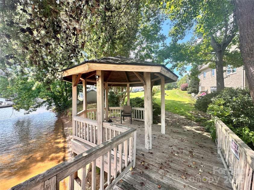 6712 Cove Lane, Sherrills Ford, NC 28673.  MLS# CAR4250171, YatesRealty ID 29534. Cozy Gazebo