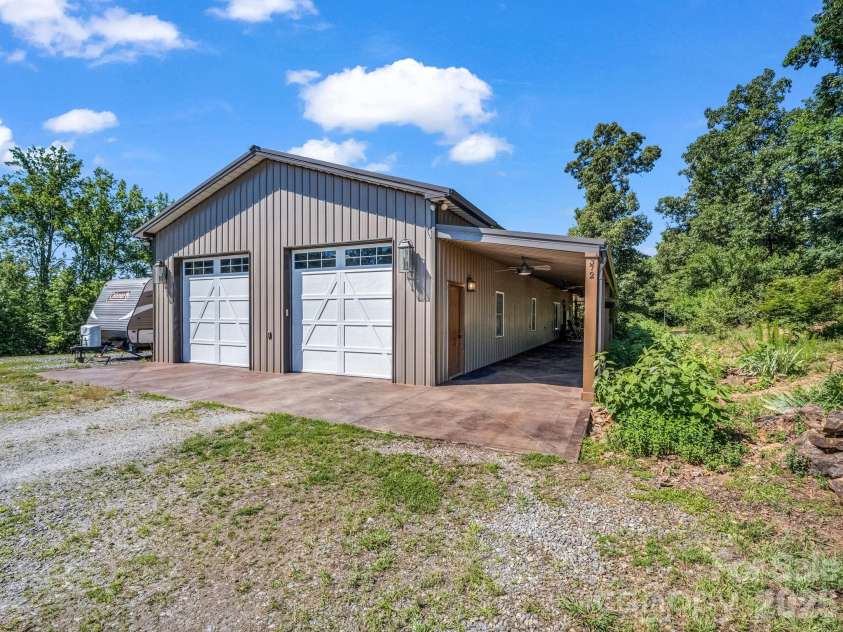 372 Horn Bottom Road, Forest City, NC 28043.  MLS# CAR4392370, YatesRealty ID 29536. 