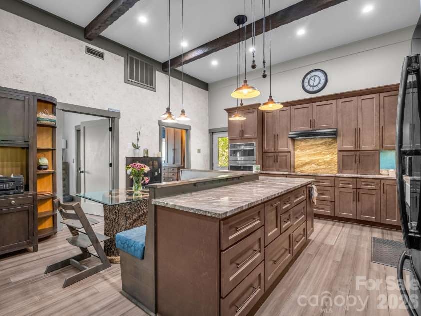 372 Horn Bottom Road, Forest City, NC 28043.  MLS# CAR4392370, YatesRealty ID 29536. 