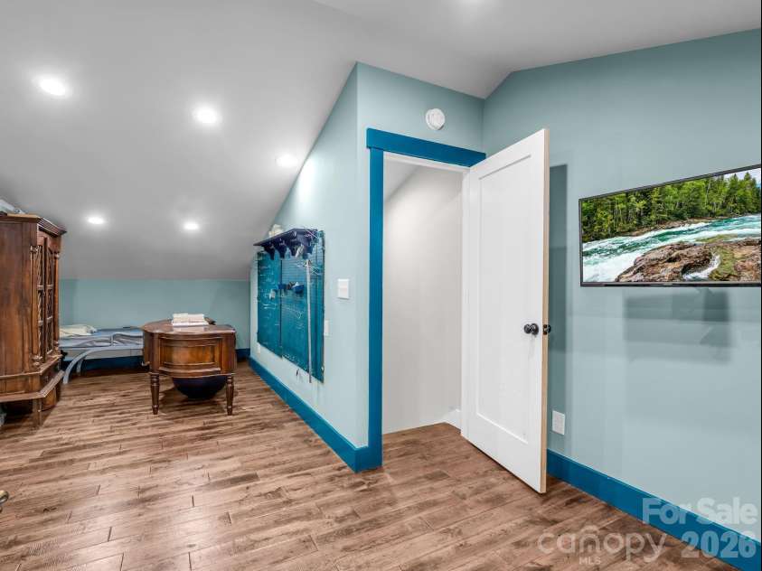372 Horn Bottom Road, Forest City, NC 28043.  MLS# CAR4392370, YatesRealty ID 29536. 