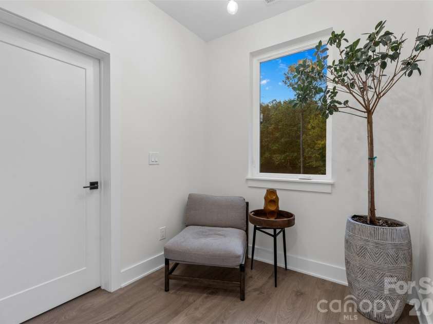 1631 Rama Road, Charlotte, NC 28211.  MLS# CAR4392427, YatesRealty ID 29538. 