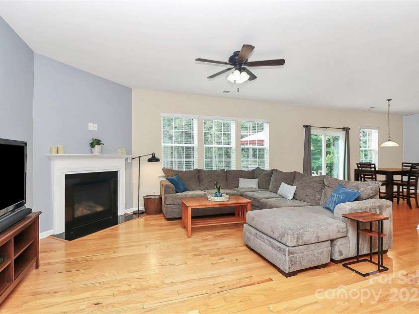6961 Liverpool Court, Fort Mill, SC 29707.  MLS# CAR4270201, YatesRealty ID 29538. 