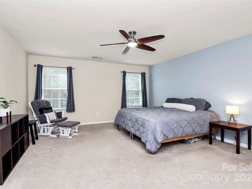 6961 Liverpool Court, Fort Mill, SC 29707.  MLS# CAR4270201, YatesRealty ID 29538. 