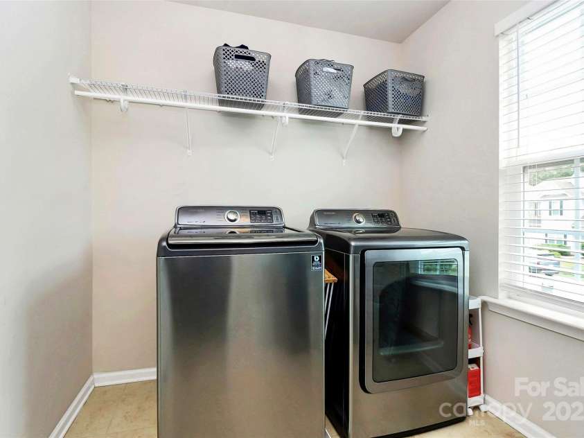 6961 Liverpool Court, Fort Mill, SC 29707.  MLS# CAR4270201, YatesRealty ID 29538. 