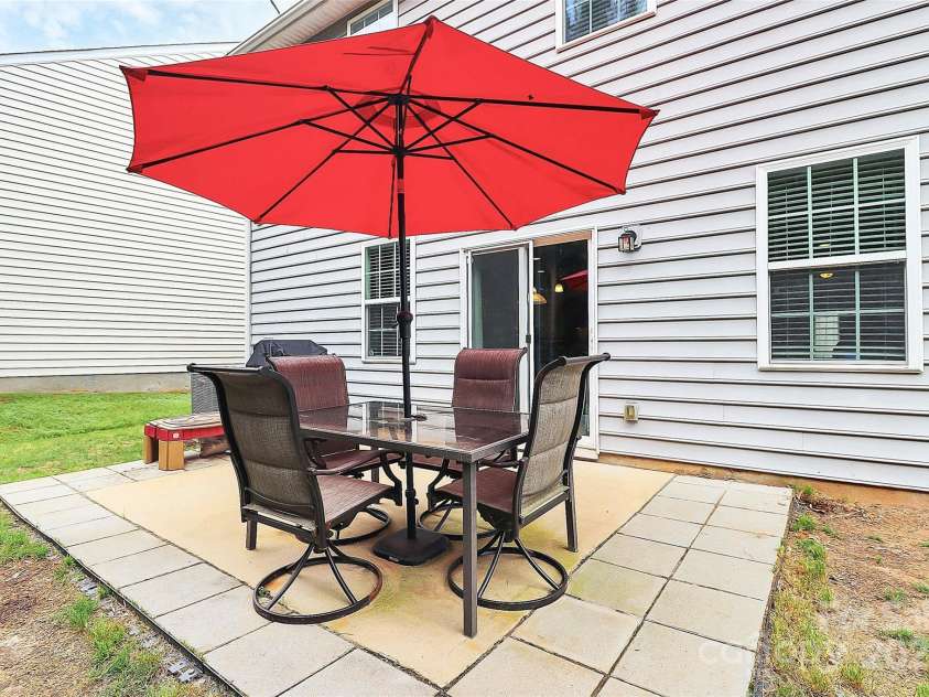 6961 Liverpool Court, Fort Mill, SC 29707.  MLS# CAR4270201, YatesRealty ID 29538. 