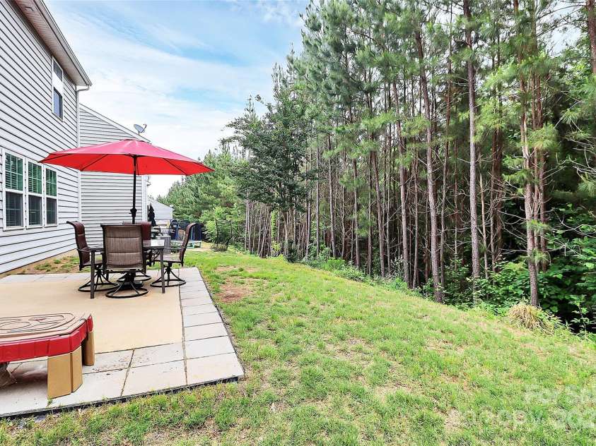 6961 Liverpool Court, Fort Mill, SC 29707.  MLS# CAR4270201, YatesRealty ID 29538. 