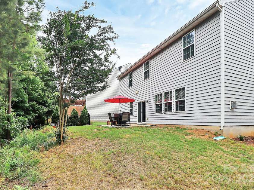 6961 Liverpool Court, Fort Mill, SC 29707.  MLS# CAR4270201, YatesRealty ID 29538. 