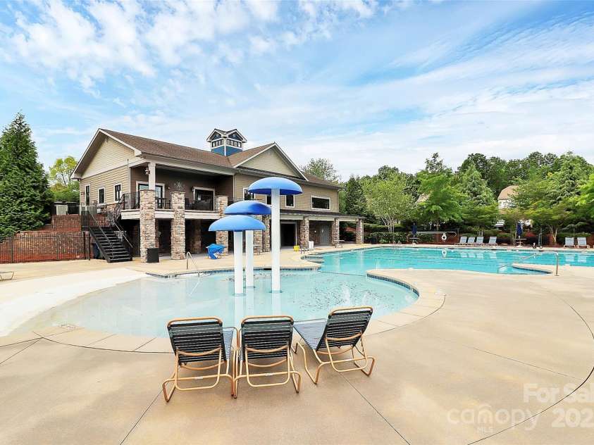 6961 Liverpool Court, Fort Mill, SC 29707.  MLS# CAR4270201, YatesRealty ID 29538. 
