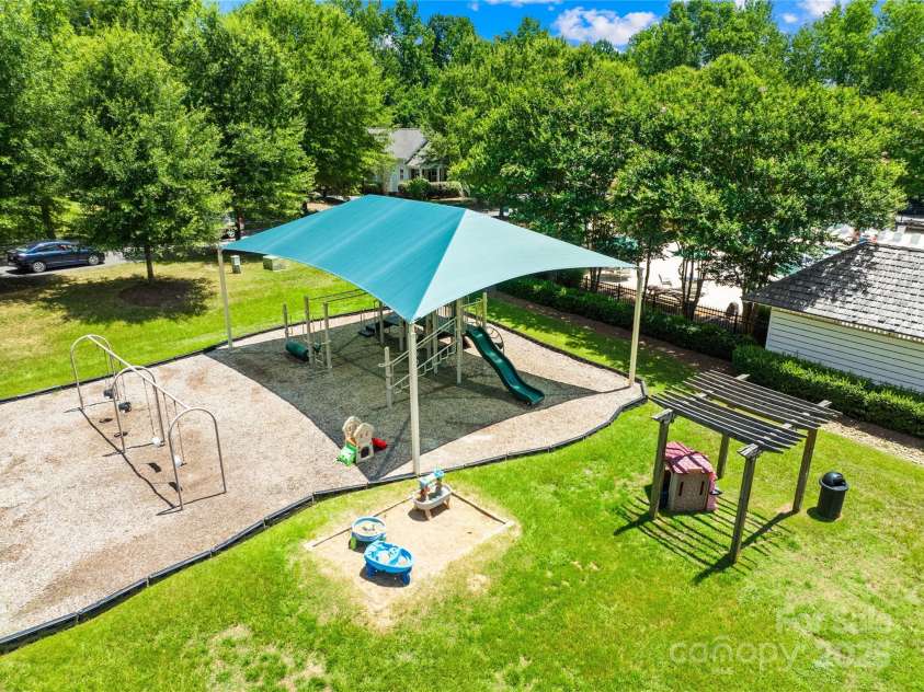 13920 Winmau Lane, Huntersville, NC 28078.  MLS# CAR4274504, YatesRealty ID 29539. Community Playground