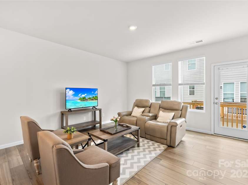 13920 Winmau Lane, Huntersville, NC 28078.  MLS# CAR4274504, YatesRealty ID 29539. Living Room view from stairs