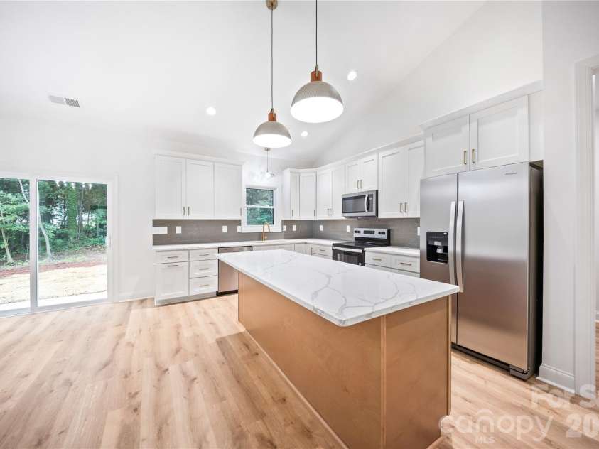 3301 Eva Drive, Concord, NC 28027.  MLS# CAR4392570, YatesRealty ID 29539. 