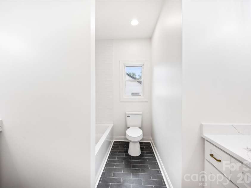 3301 Eva Drive, Concord, NC 28027.  MLS# CAR4392570, YatesRealty ID 29539. 