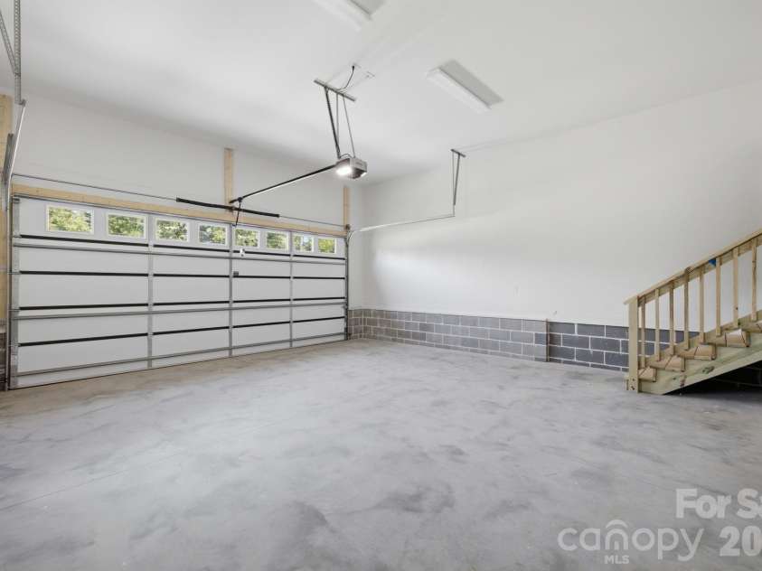 3301 Eva Drive, Concord, NC 28027.  MLS# CAR4416354, YatesRealty ID 29539. 