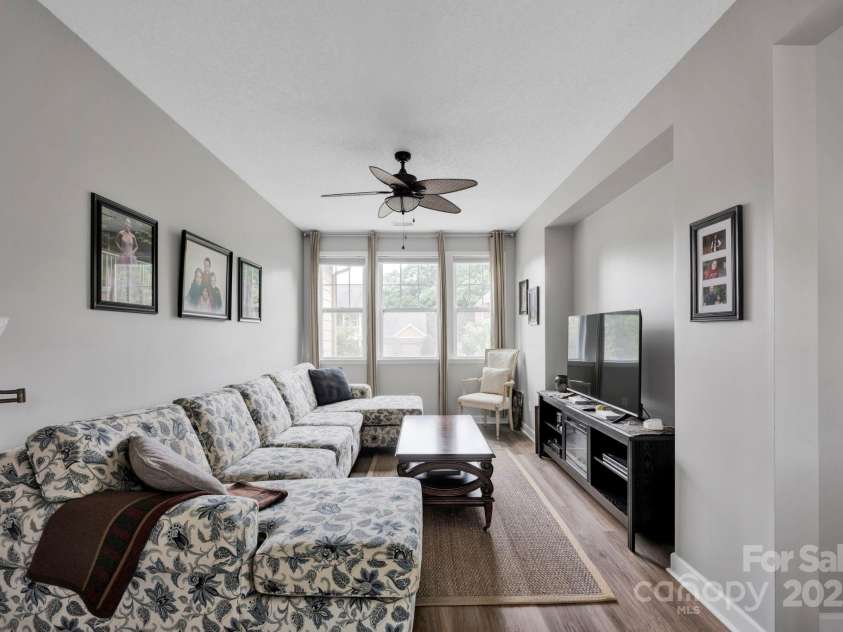 1066 Shelly Woods Drive, Fort Mill, SC 29707.  MLS# CAR4280567, YatesRealty ID 29540. 