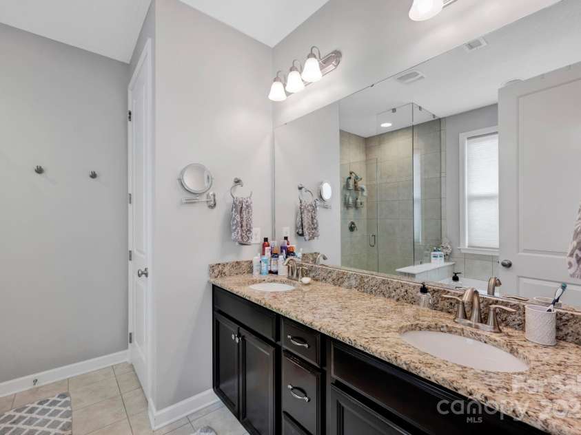 1066 Shelly Woods Drive, Fort Mill, SC 29707.  MLS# CAR4280567, YatesRealty ID 29540. 