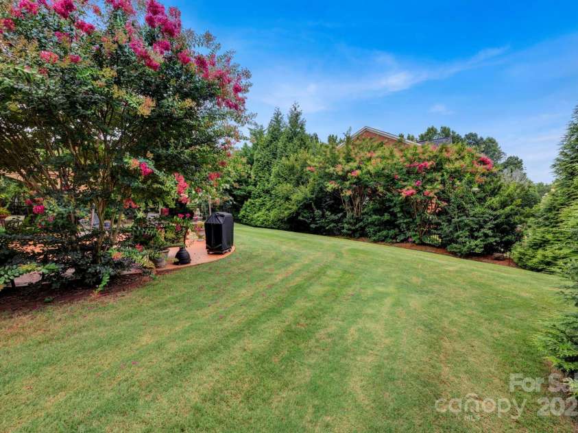 1066 Shelly Woods Drive, Fort Mill, SC 29707.  MLS# CAR4280567, YatesRealty ID 29540. 