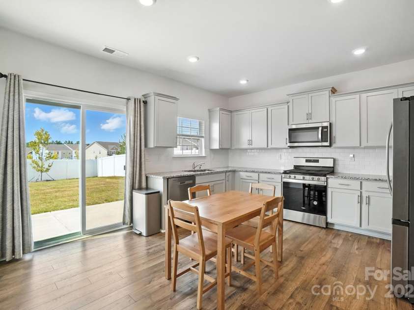 9404 Ketchum Drive, Gastonia, NC 28056.  MLS# CAR4280886, YatesRealty ID 29541. 