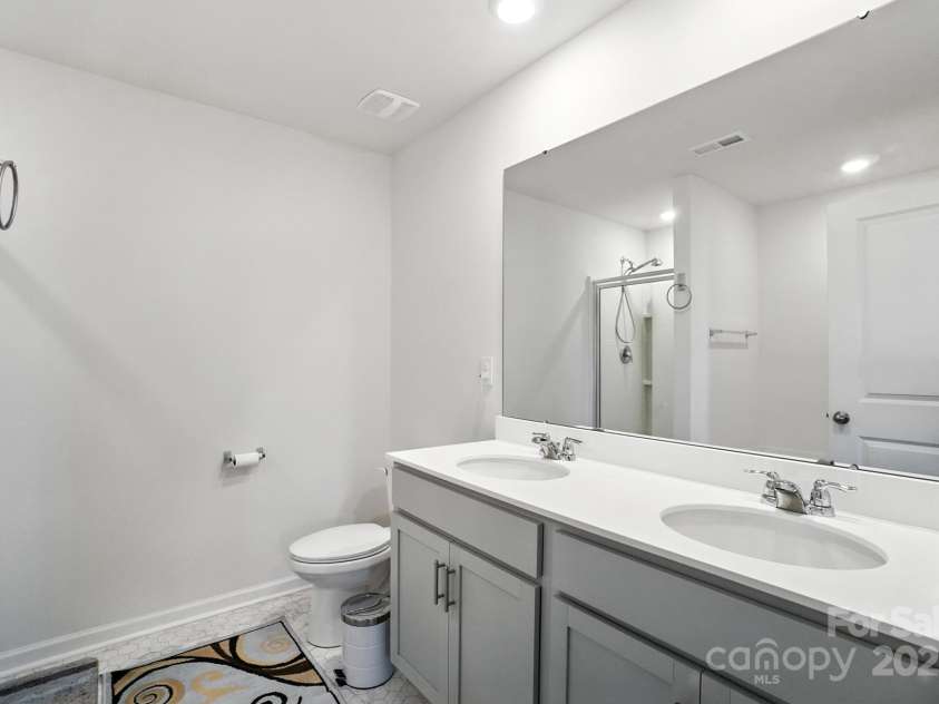 9404 Ketchum Drive, Gastonia, NC 28056.  MLS# CAR4280886, YatesRealty ID 29541. 