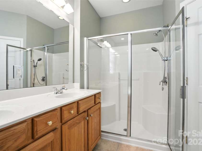 406 Garnet Court, Fort Mill, SC 29708.  MLS# CAR4283617, YatesRealty ID 29542. 