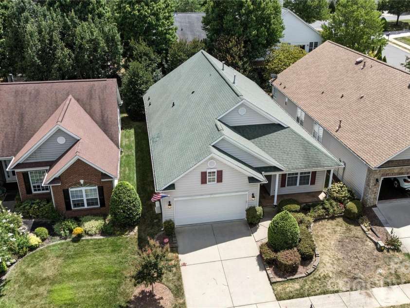 406 Garnet Court, Fort Mill, SC 29708.  MLS# CAR4283617, YatesRealty ID 29542. 