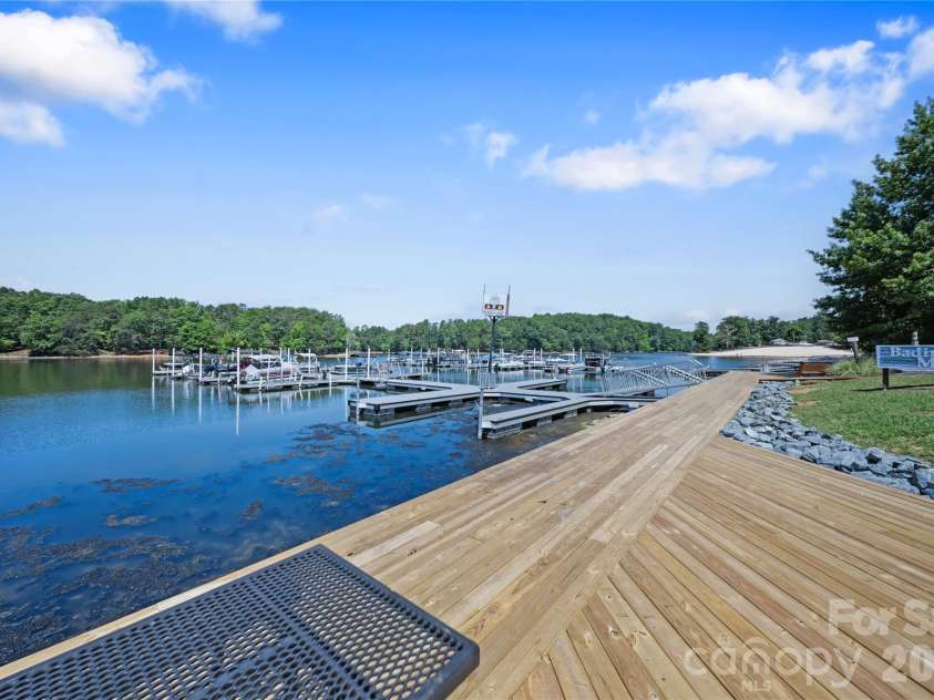 107 Dove Lane, New London, NC 28127.  MLS# CAR4392697, YatesRealty ID 29543. 