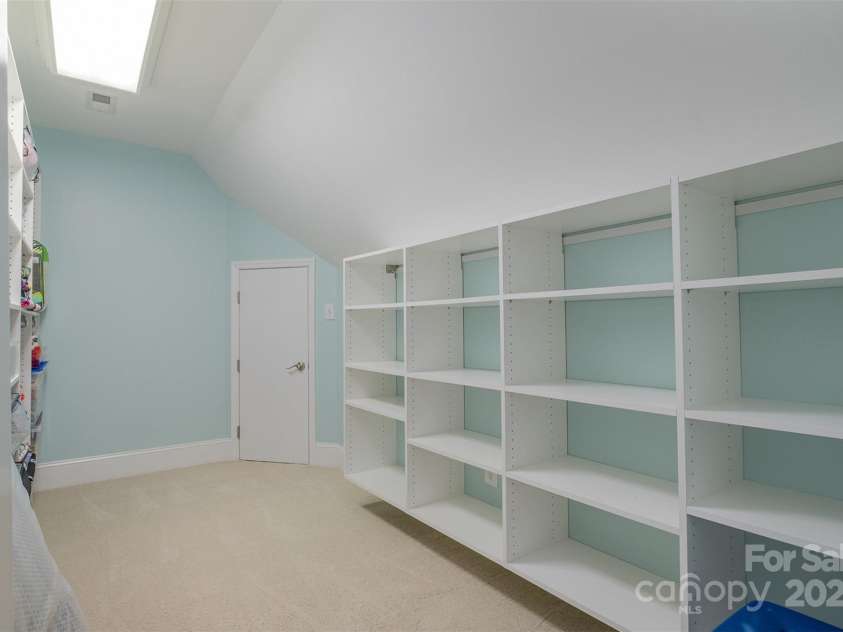 133 Waterbury Drive, Mooresville, NC 28117.  MLS# CAR4284733, YatesRealty ID 29543. 