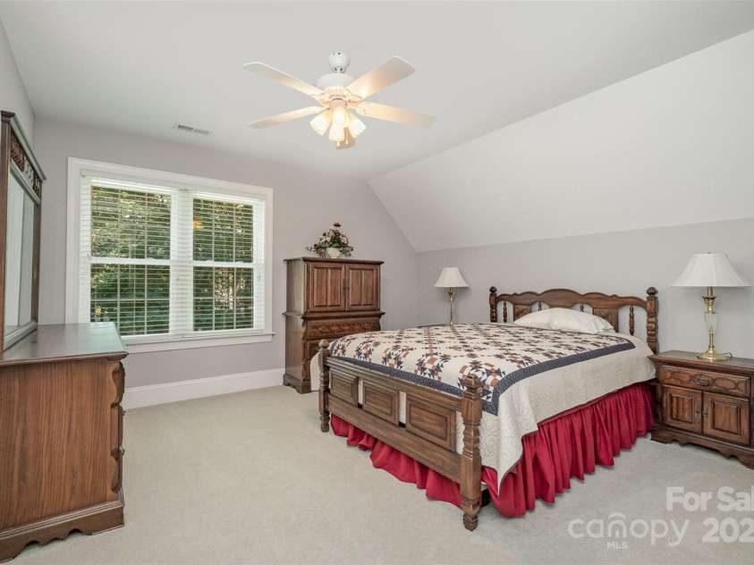 133 Waterbury Drive, Mooresville, NC 28117.  MLS# CAR4284733, YatesRealty ID 29543. 