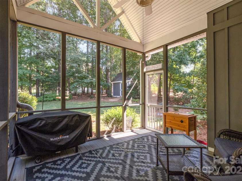 133 Waterbury Drive, Mooresville, NC 28117.  MLS# CAR4284733, YatesRealty ID 29543. 