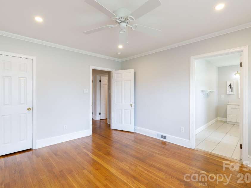148 Reid Street, Rock Hill, SC 29730.  MLS# CAR4392708, YatesRealty ID 29544. 