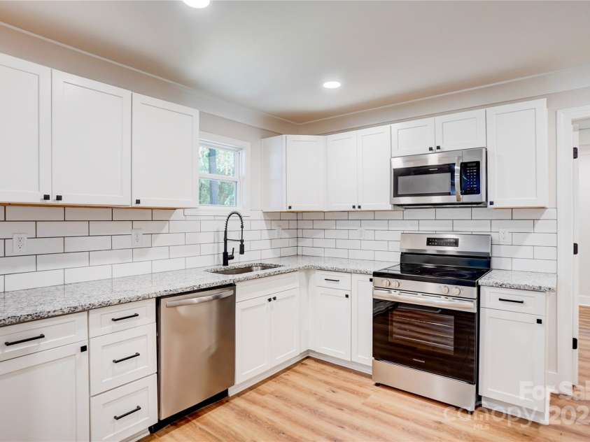 306 Correll Street, Landis, NC 28088.  MLS# CAR4285340, YatesRealty ID 29544. 