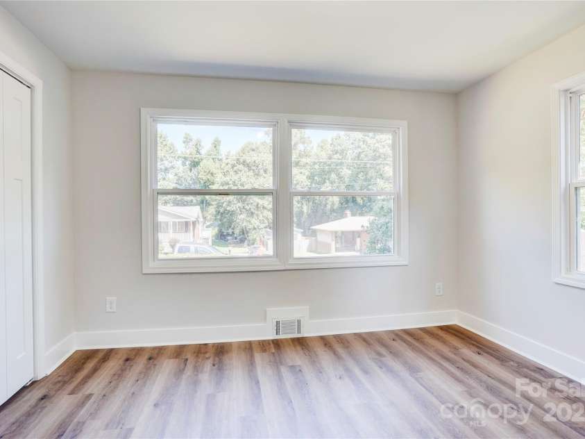 306 Correll Street, Landis, NC 28088.  MLS# CAR4285340, YatesRealty ID 29544. 