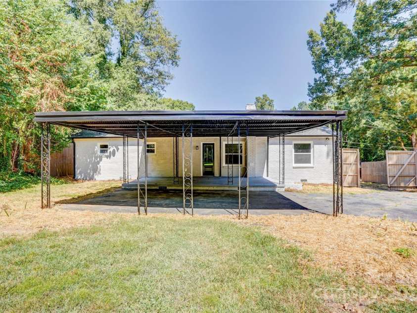 306 Correll Street, Landis, NC 28088.  MLS# CAR4285340, YatesRealty ID 29544. 