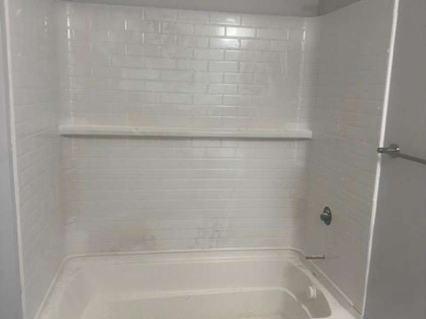 1615 Lee Street, Salisbury, NC 28144.  MLS# CAR4392709, YatesRealty ID 29545. HALL BATH 2