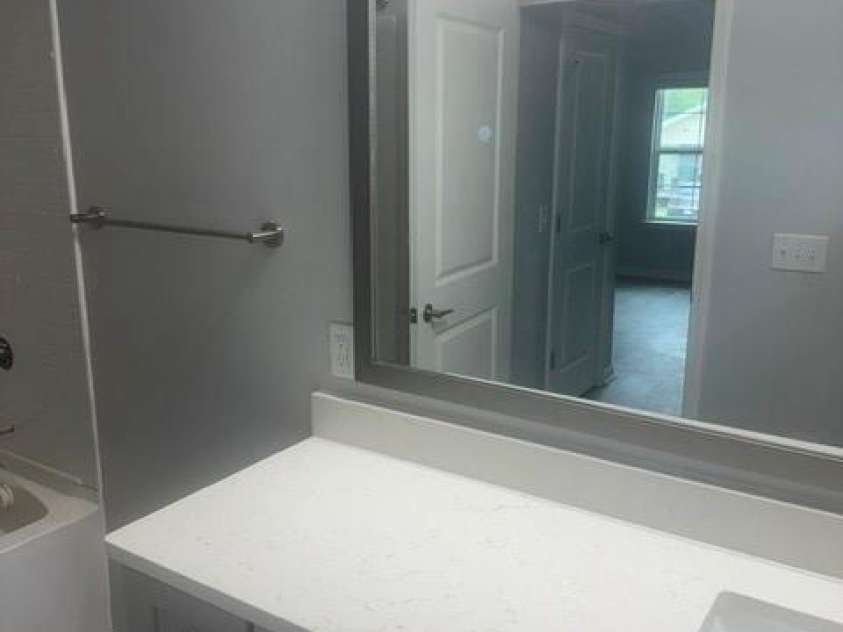 1615 Lee Street, Salisbury, NC 28144.  MLS# CAR4392709, YatesRealty ID 29545. PRIMARY BATH