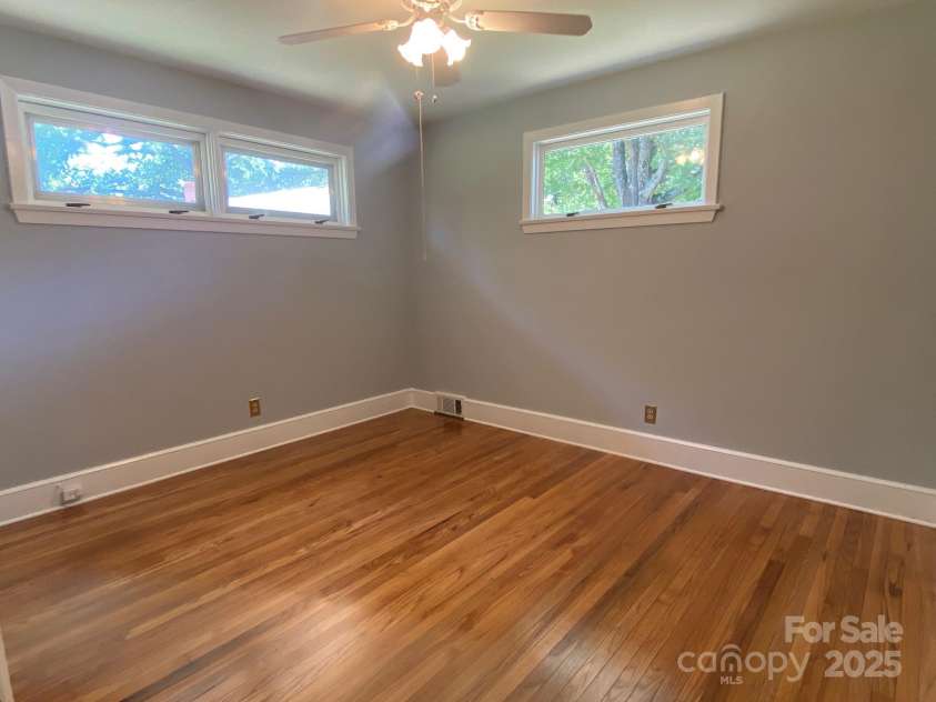 1017 Andover Road, Charlotte, NC 28211.  MLS# CAR4273668, YatesRealty ID 29546. Bedroom 1