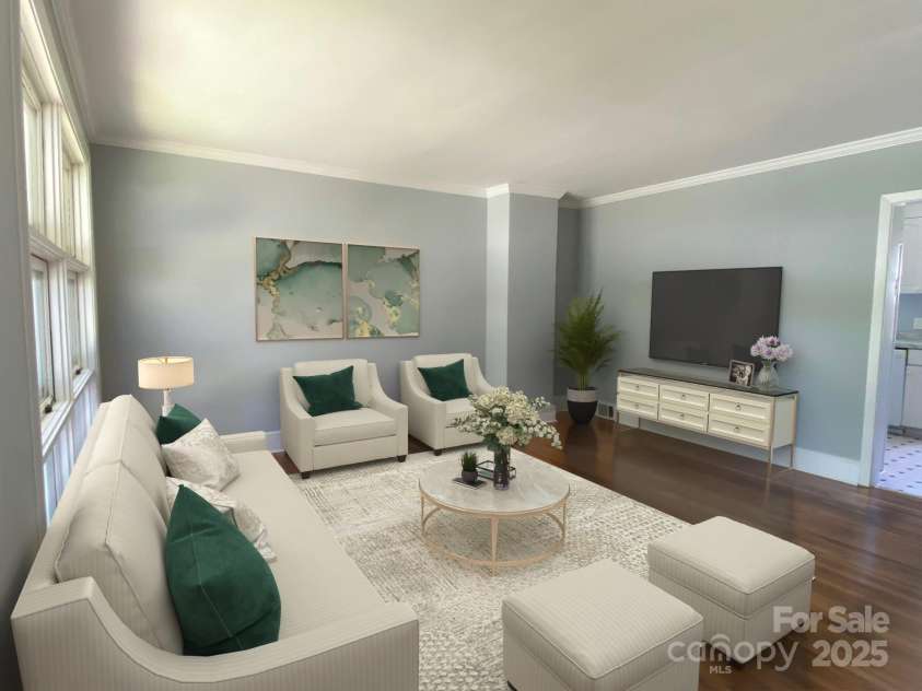 1017 Andover Road, Charlotte, NC 28211.  MLS# CAR4273668, YatesRealty ID 29546. Virtually Staged
