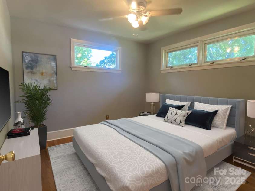 1017 Andover Road, Charlotte, NC 28211.  MLS# CAR4273668, YatesRealty ID 29546. Virtually Staged