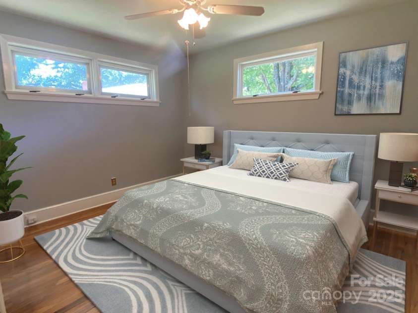 1017 Andover Road, Charlotte, NC 28211.  MLS# CAR4273668, YatesRealty ID 29546. Virtually Staged