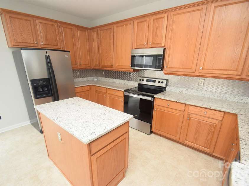 3800 York Alley, Indian Trail, NC 28079.  MLS# CAR4286049, YatesRealty ID 29547. 