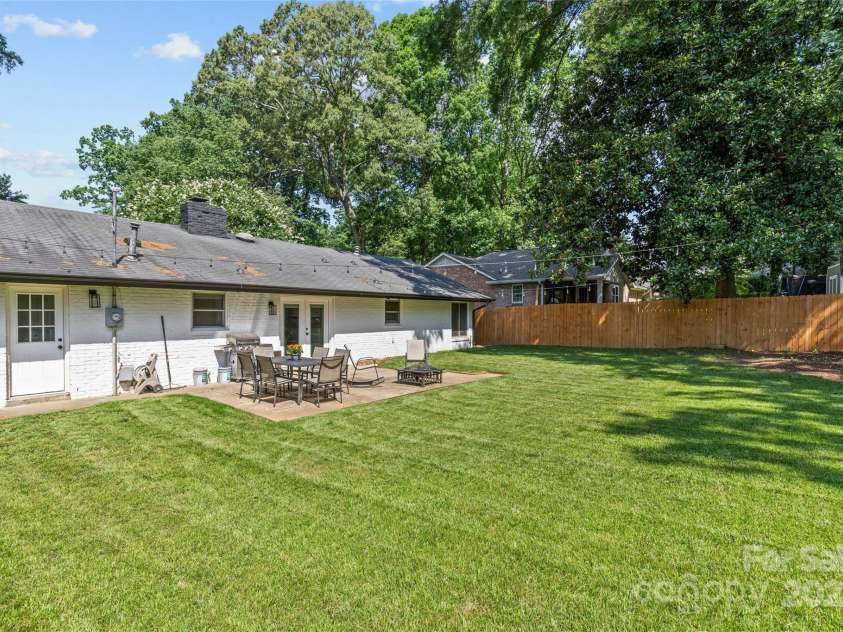 5329 Valley Forge Road, Charlotte, NC 28210.  MLS# CAR4269436, YatesRealty ID 29548. Backyard