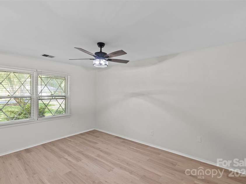 5329 Valley Forge Road, Charlotte, NC 28210.  MLS# CAR4269436, YatesRealty ID 29548. Bedroom 3
