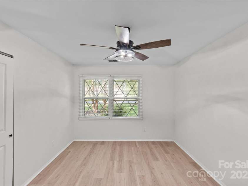 5329 Valley Forge Road, Charlotte, NC 28210.  MLS# CAR4269436, YatesRealty ID 29548. Bedroom 3