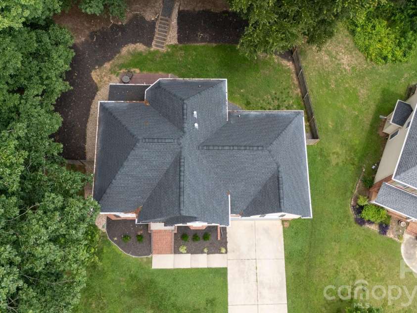 2544 Barrington Court, Rock Hill, SC 29732.  MLS# CAR4392715, YatesRealty ID 29549. 