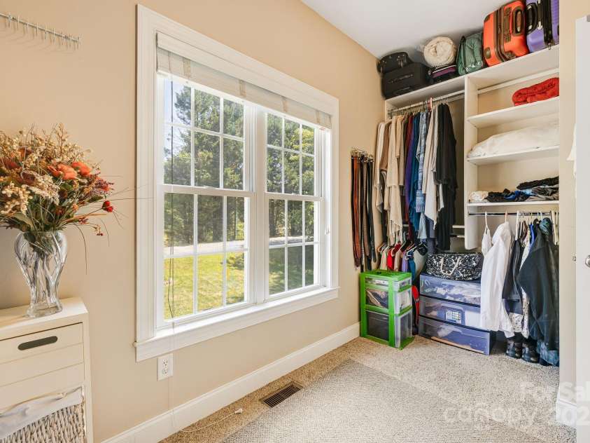 600 Vista Falls Road, Mills River, NC 28759.  MLS# CAR4178786, YatesRealty ID 29549. 