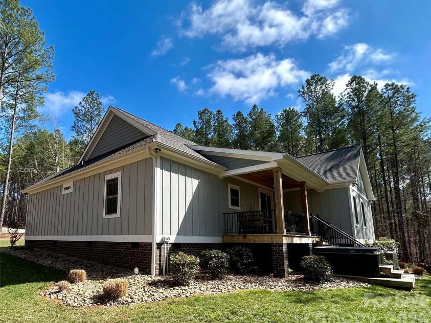 129 Water Oak Way, Mount Gilead, NC 27306.  MLS# CAR4351475, YatesRealty ID 2955. 