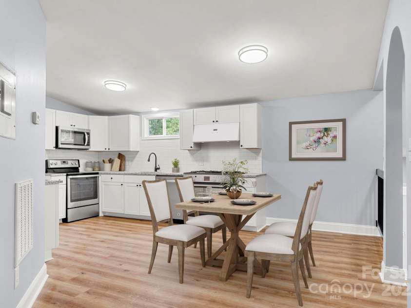 79 May Street, Gastonia, NC 28052.  MLS# CAR4300555, YatesRealty ID 2955. 